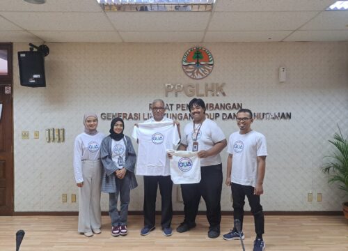 Aktivis Komunitas GUA Perkenalkan Program Kerja ke Pusat Pengembangan Generasi LHK